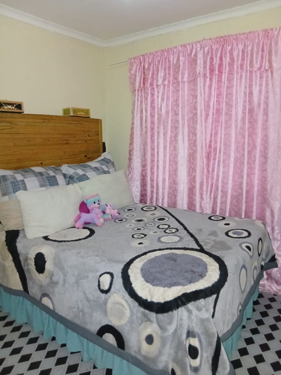 2 Bedroom Property for Sale in Booysens Park Eastern Cape